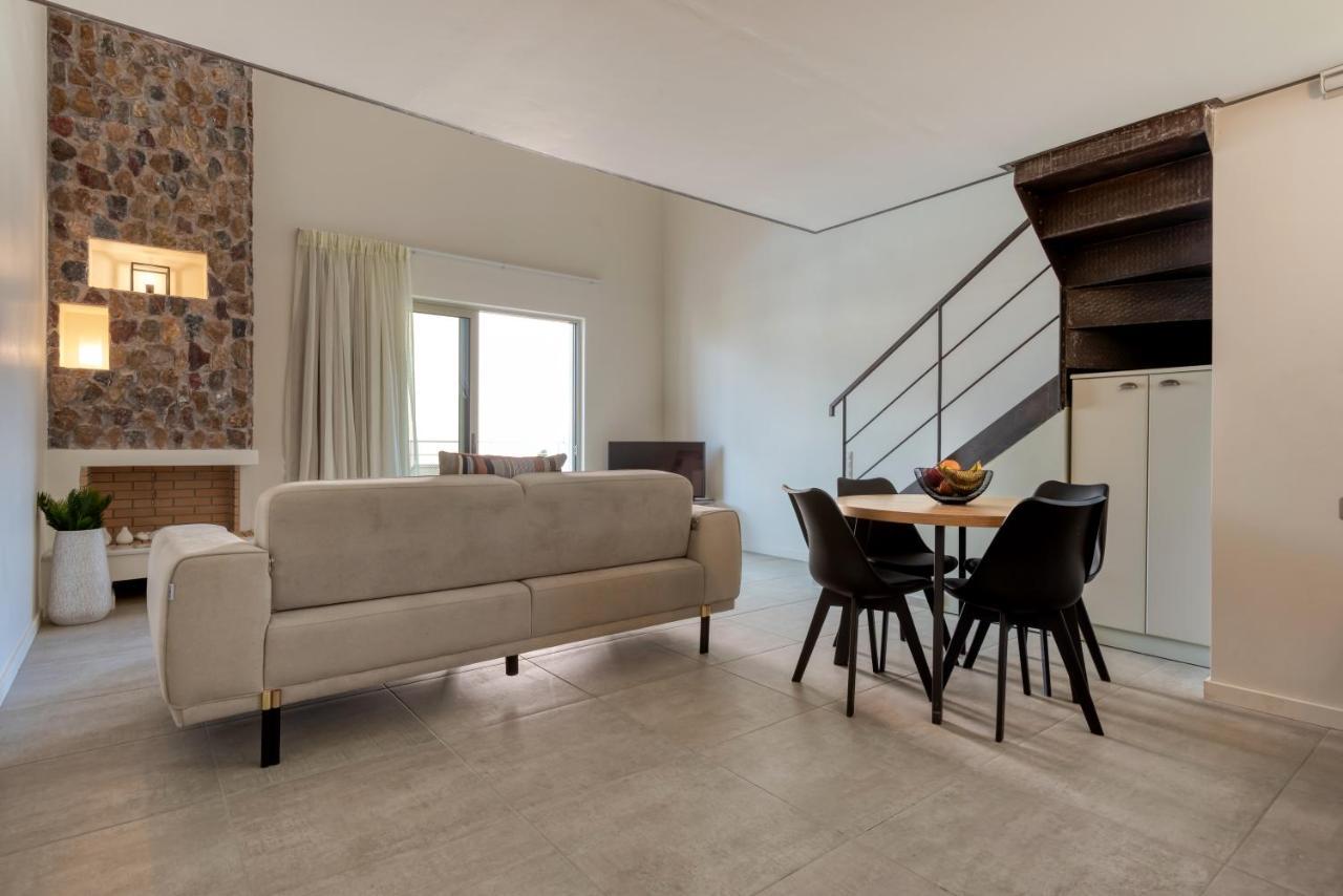 Saronis Suites Saronida Ngoại thất bức ảnh
