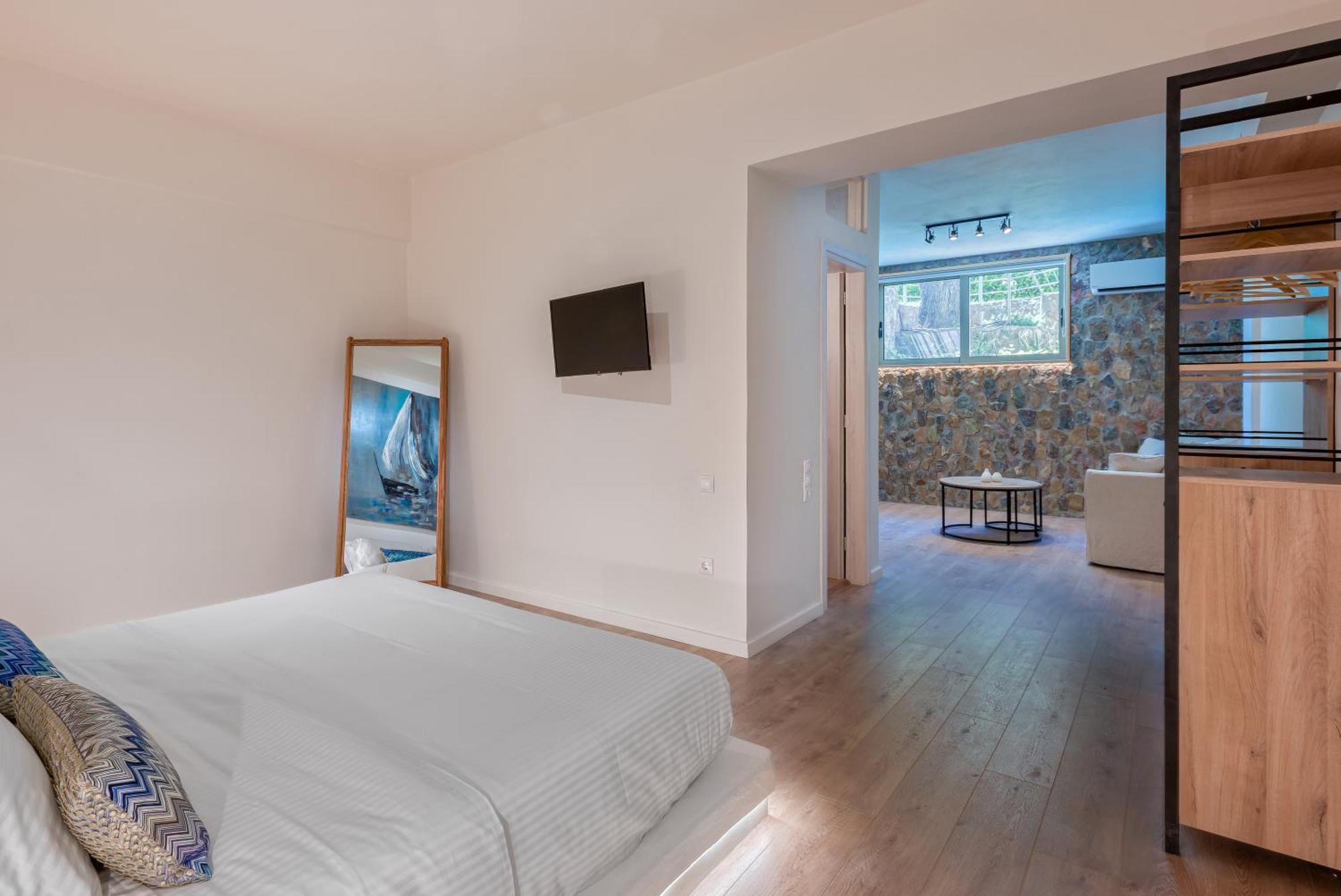 Saronis Suites Saronida Ngoại thất bức ảnh