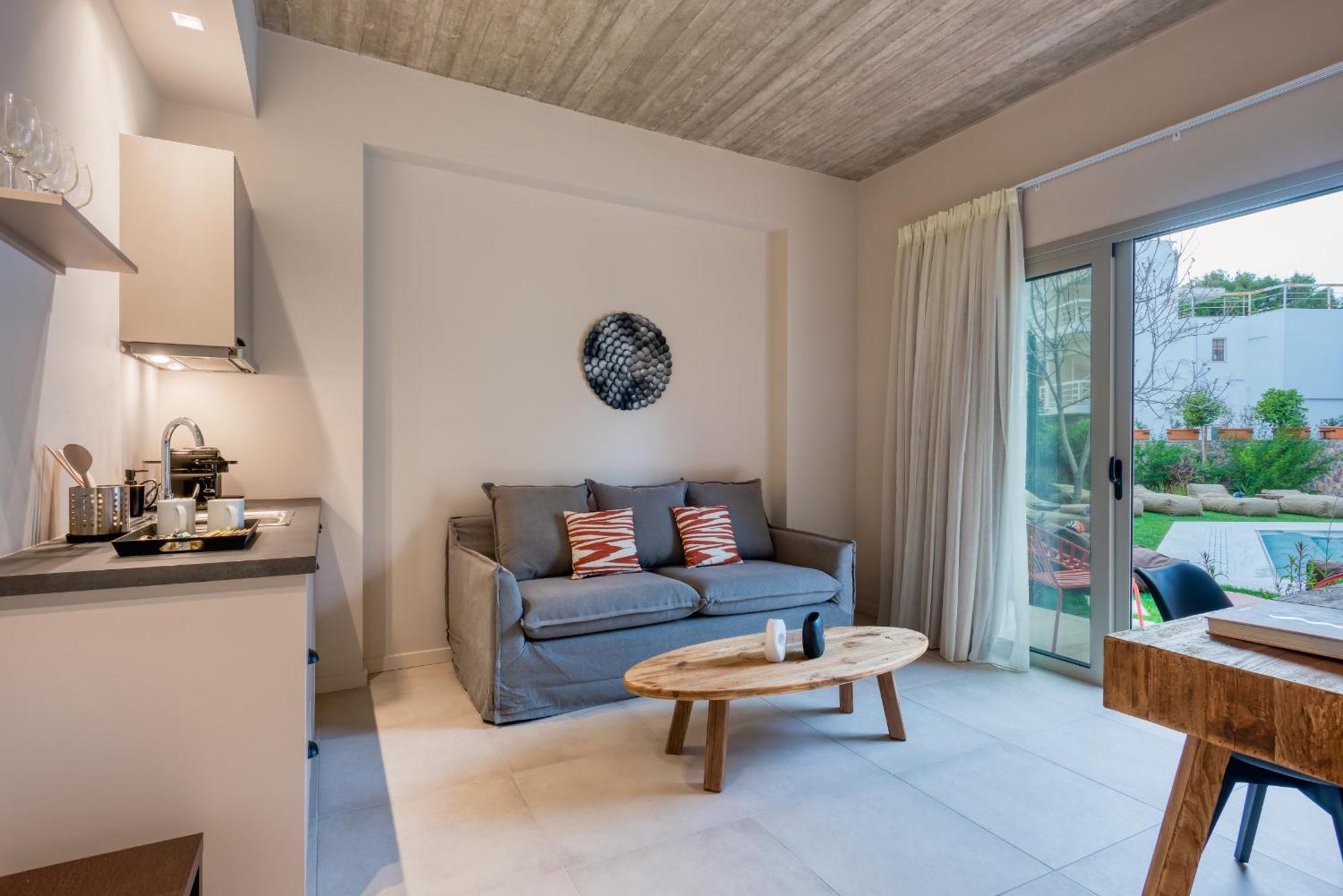 Saronis Suites Saronida Ngoại thất bức ảnh