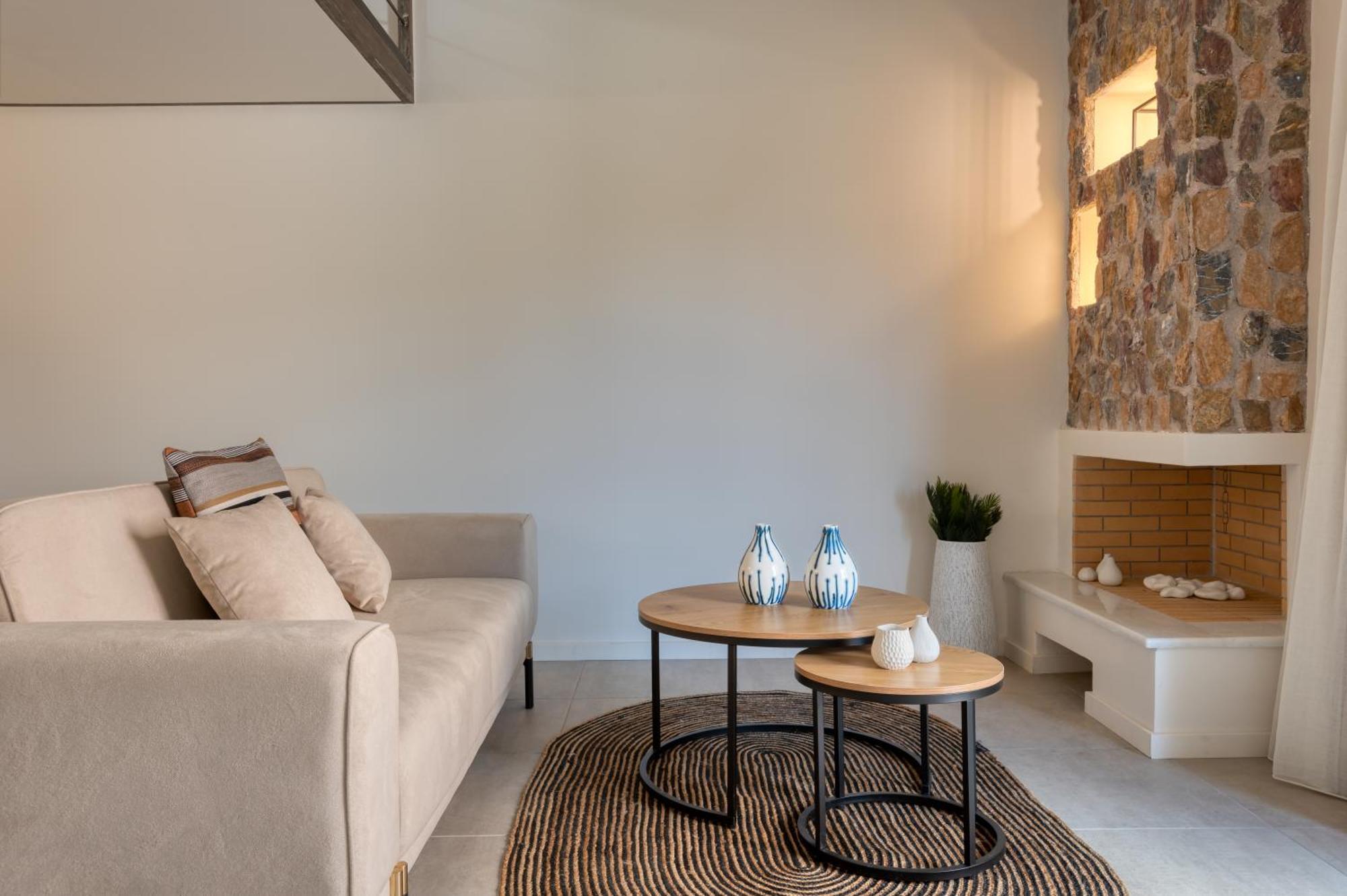 Saronis Suites Saronida Ngoại thất bức ảnh